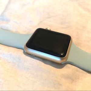 38mm Gold Apple Watch Series 1